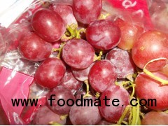 red globe grapes