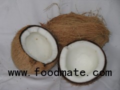 Seni Husked Coconut