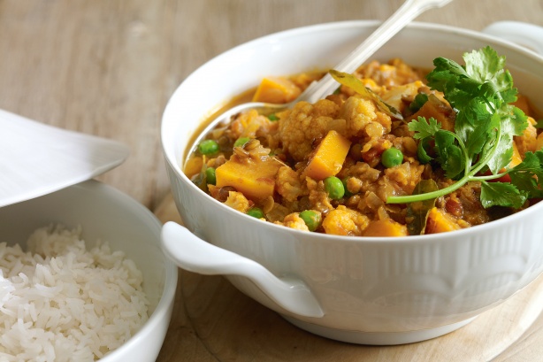 Pumpkin, cauliflower and lentil curry